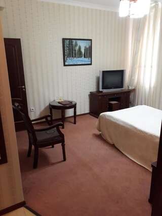 Отель Hotel Botakoz Нур-Султан Двухместный номер Делюкс с 1 кроватью-6